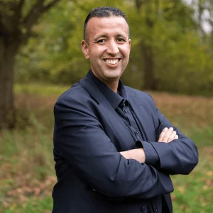 Dhr.M.El-Aazzaoui-Financieel-directeur